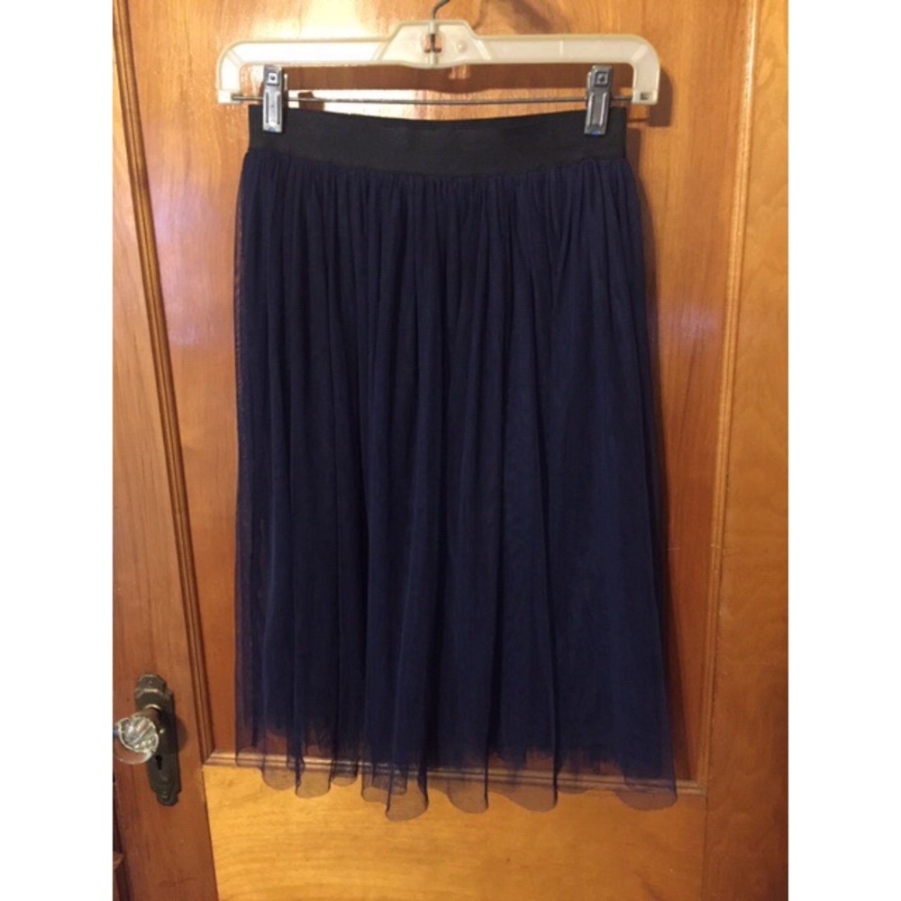 urban outfitters blue mesh skirt